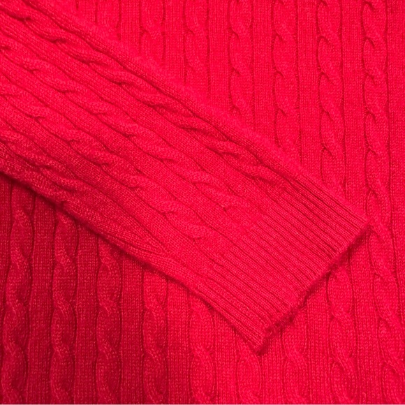 R Derwin Litchfield Red Cable Knit 100% 2 Ply Cashmere Sweater Size M - Picture 8 of 9